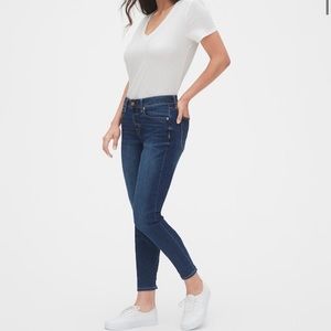 *NEW* Gap Stretch True Skinny Jeans Dark Wash